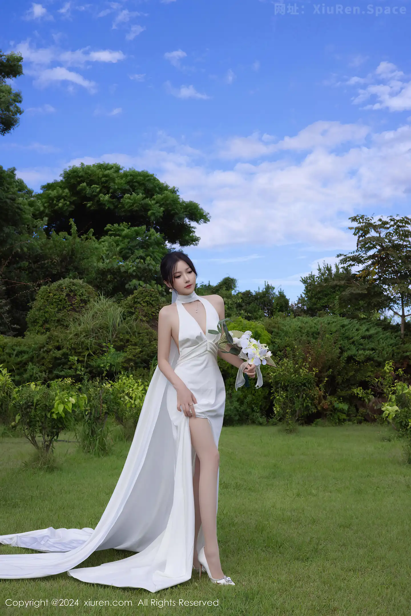 图片[3]-[XiuRen秀人网] VOL.9387 模特鱼子酱Fish婚礼主题性感白色婚纱配白丝袜秀曼妙身姿诱惑写真81P-秀人网官方网站